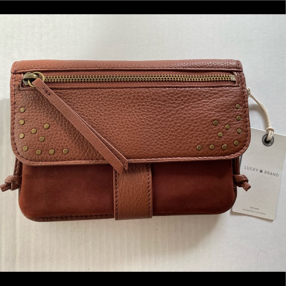 NWT Lucky Brand Crossbody Reddish Brown Leather w/Brass Rivet Details 8”x5 1/2”